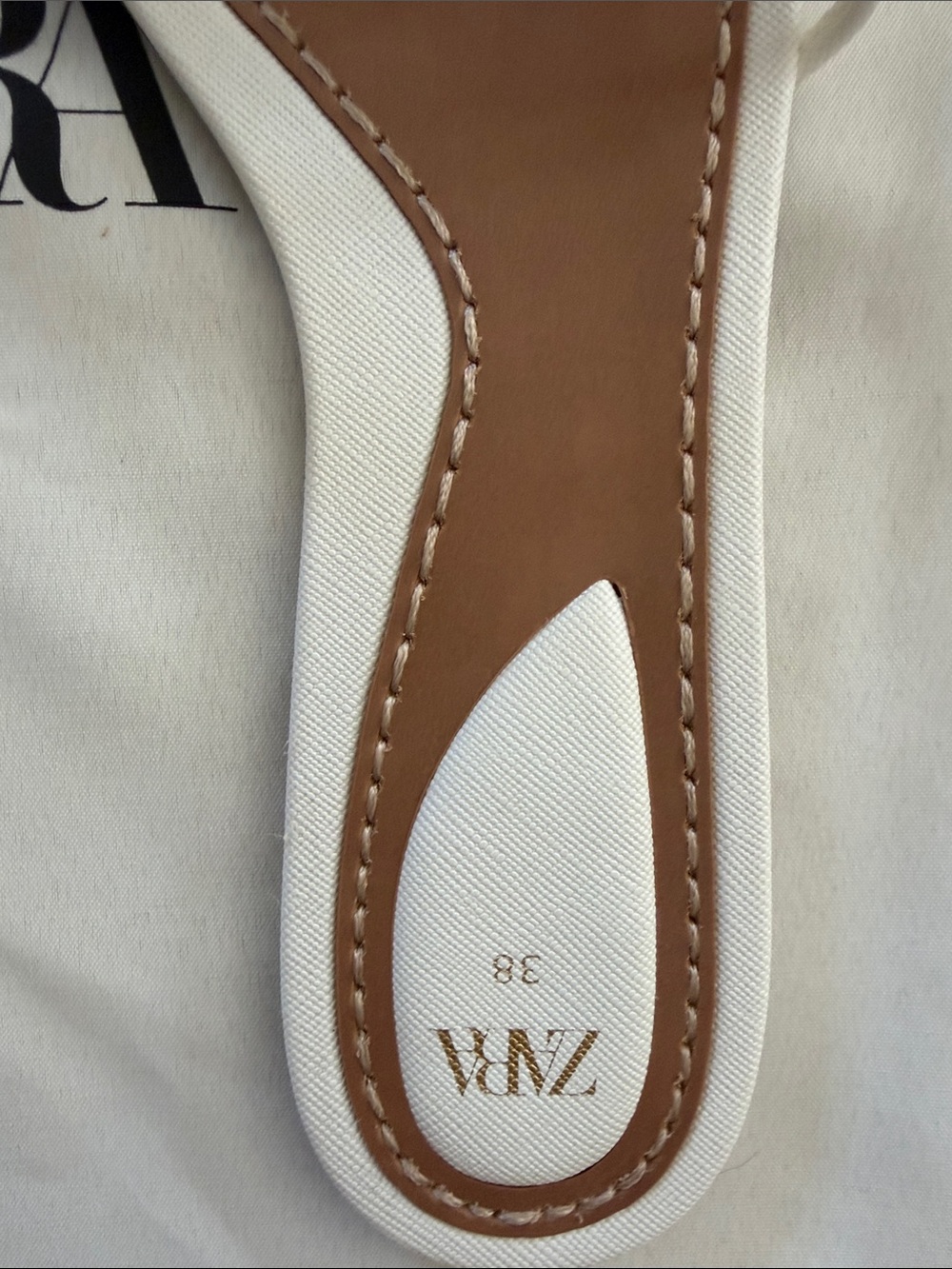 ZARA White Slide Sandals with Clear Straps and Tan Footbed - Picture 8 of 8